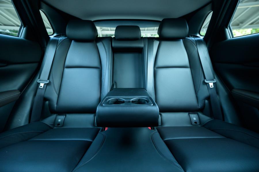 Интерьер Mazda CX-30 2019 года  (JP) (фото 37 из 37)